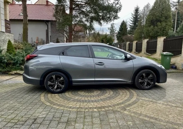 Honda Civic cena 65900 przebieg: 90000, rok produkcji 2017 z Wieliczka małe 67